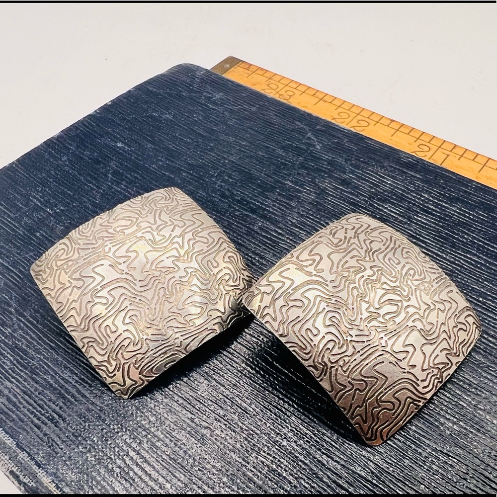 Vintage silver tone embossed pierced earrings textured